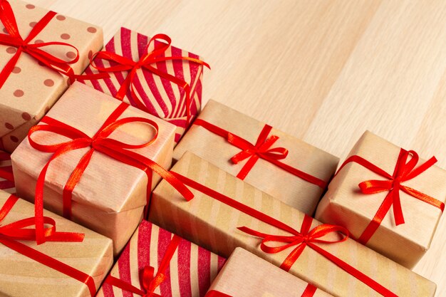 Kerst geschenkdoos op tablet