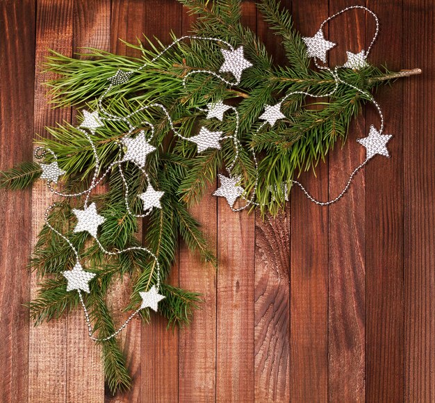 Kerst witte houten achtergrond bovenaanzicht sjabloon voor Nieuwjaar ruimte voor tekst