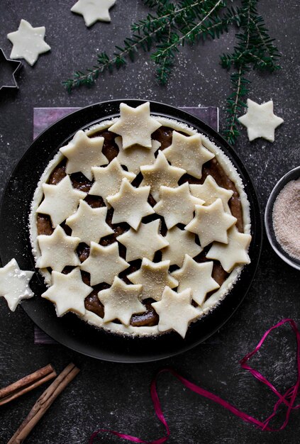 Kerstappeltaart met honing en gemengde noten recept