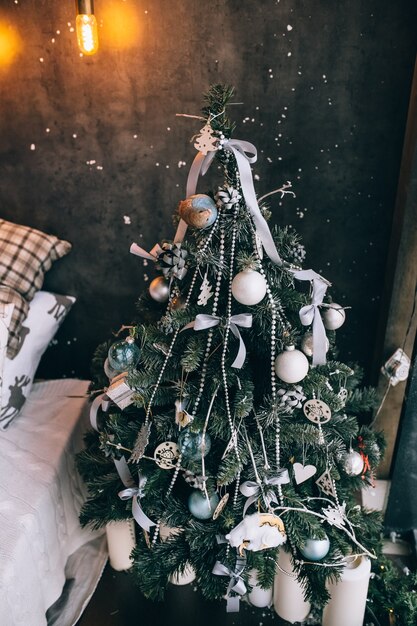 Kerstboom in de kamer