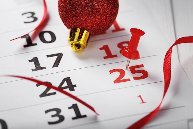 Kerstdatum is gemarkeerd in de kalender als een belangrijke gebeurtenis