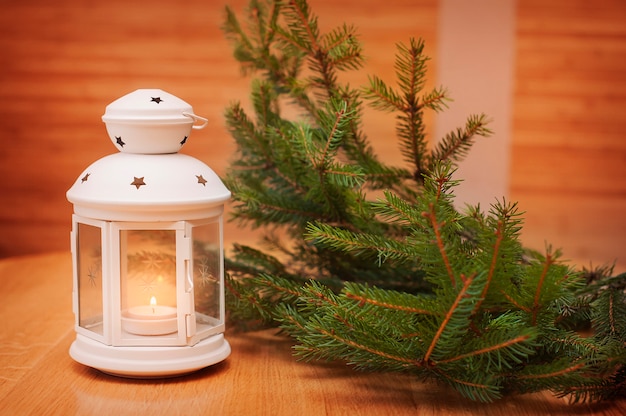 Kerstdecoraties met lantaarn. christmas wenskaart