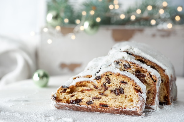 Kerstmis stollen op wit