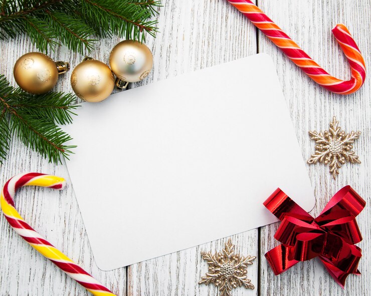 Foto kerstmisachtergrond - leeg document met decoratie