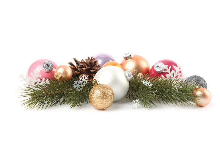 Foto kerstversiering geïsoleerd op een witte achtergrond close-up