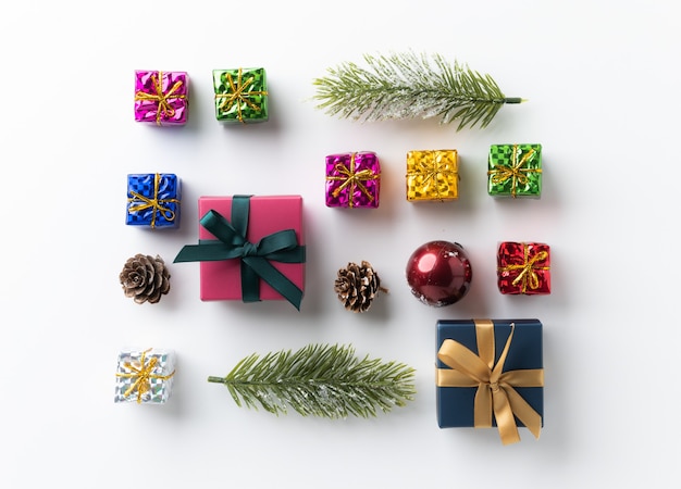 Kerstversiering met geschenkdozen