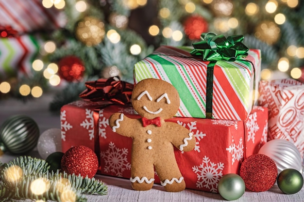 Kerstversiering met Gingerbread man en Gift Box