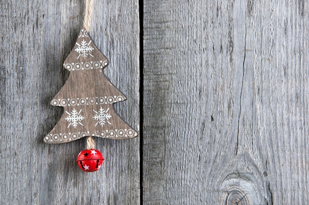 Kerstversiering op houten oppervlak