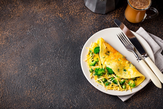 Keto low carb omelet en kogelvrije koffie