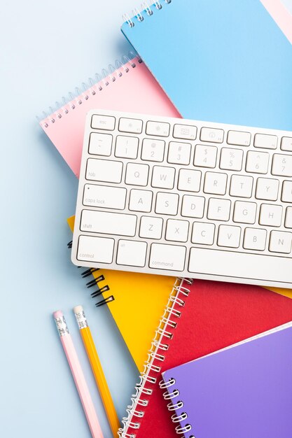 Keyboard with colored notepads