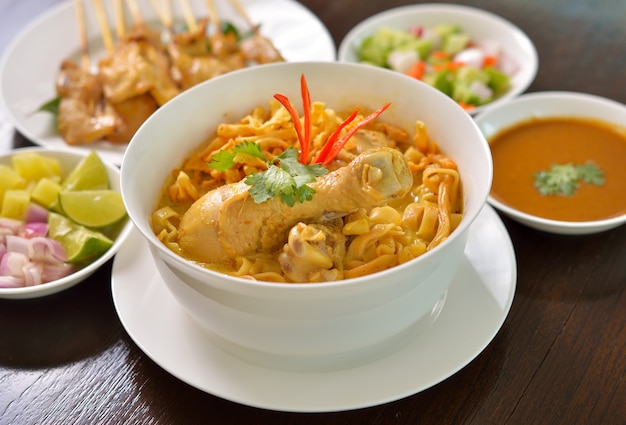 Khao soi, лапша карри, тайская еда