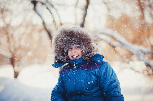  kid in winter clothes