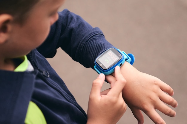 Kids baby smart watch belt moeder en locatietracking met touchscreen-gadget voor kinderen