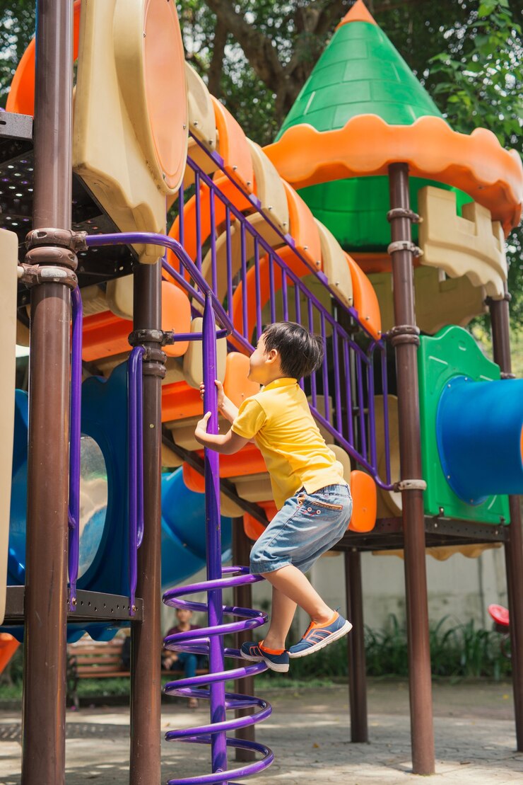 Photo kids playing with park play equipment