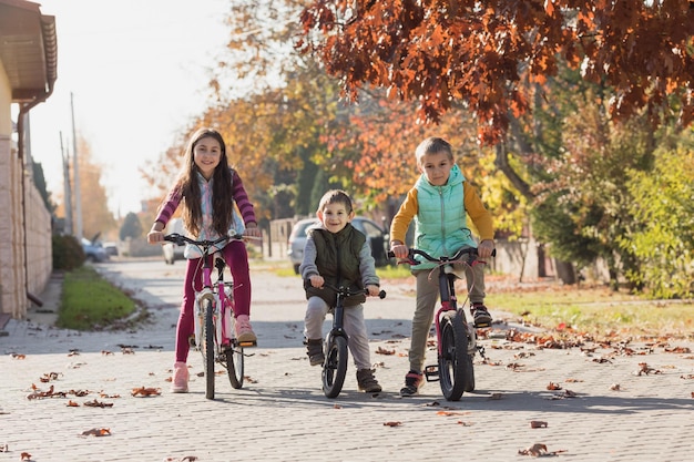 Photo kids ready for the first cycling competition