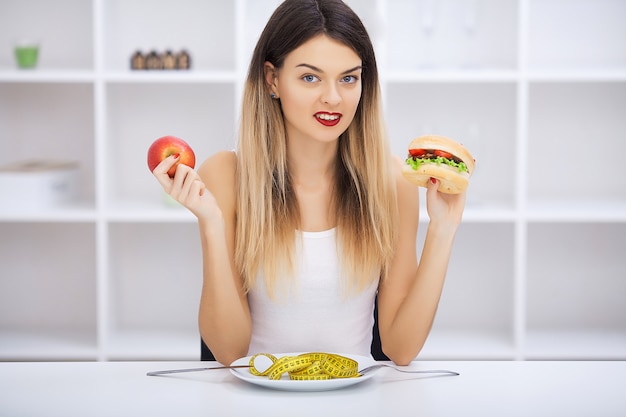 Kies tussen junkfood versus een gezond dieet