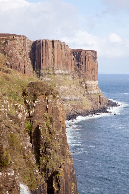 Kilt rock cliff