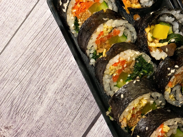 Плоское изображение еды Kimbap Korea для еды conceptxA