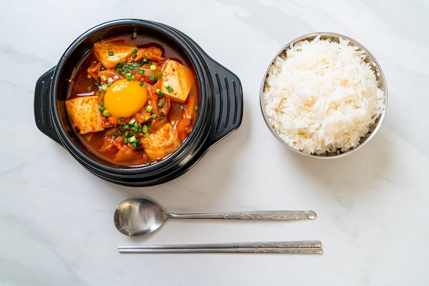 Kimchi Soup with Tofu and Egg