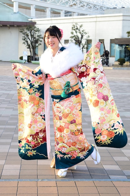 Foto kimono furisode meisje in japan