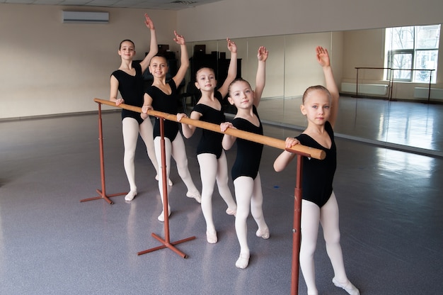 Kinderen in Balletdansles.