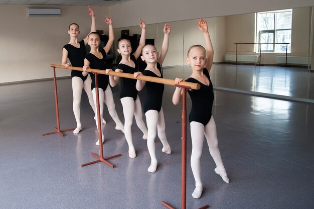 Kinderen in Balletdansles.