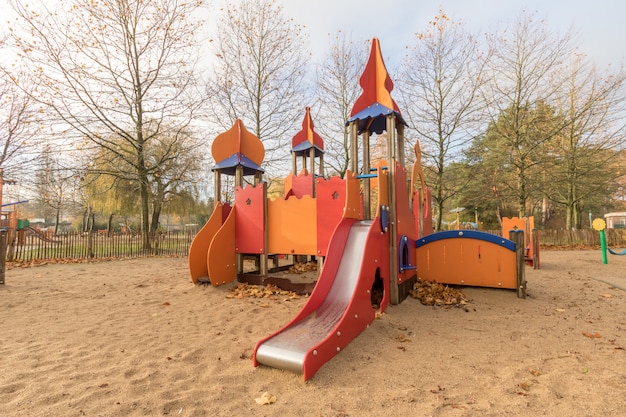 kinderspeelplaats in het park