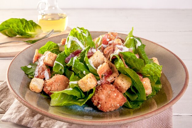 Kip Caesar salade