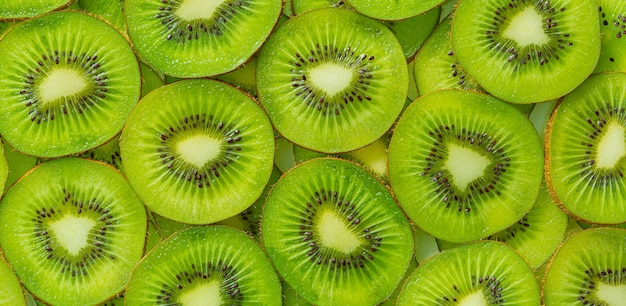 Kiwi MacroFresh Киви, нарезанный фруктами, для фонакусочек киви на полном кадре горизонта