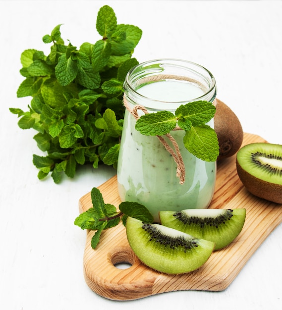 Kiwi smoothie in glass