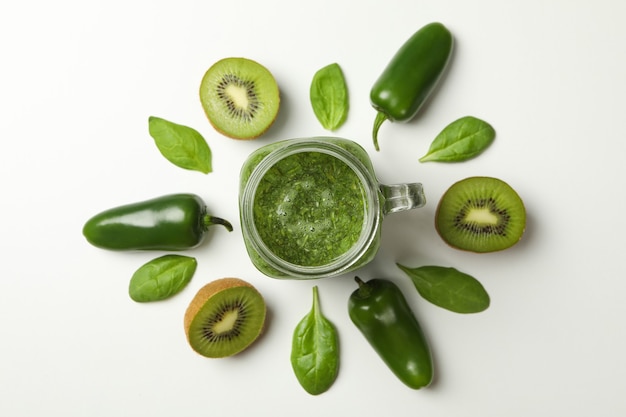 Kiwi, spinach, pepper and smoothie