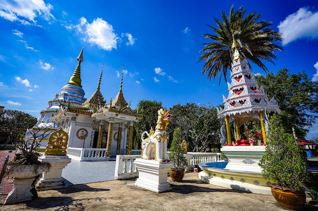 Klassieke houten Nantaram-tempel in de provincie Phayao ten noorden van Thailand