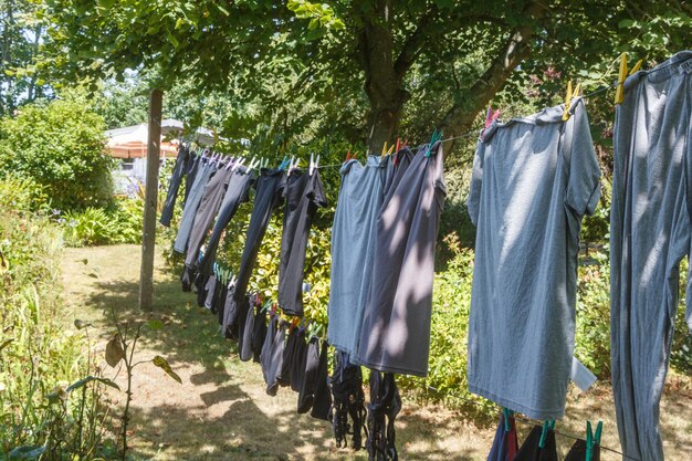 Foto kleding drogen op de waslijn