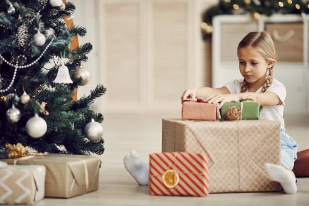 Klein meisje geschenken verfraaien