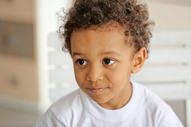 Kleine jongen, close-up