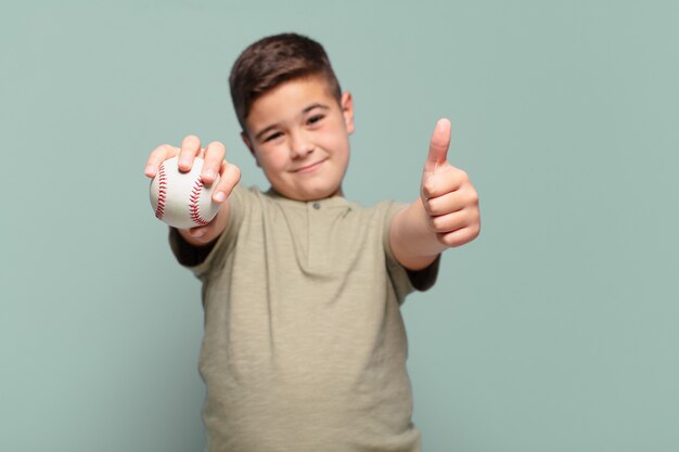 kleine jongen gelukkig expressie honkbal concept