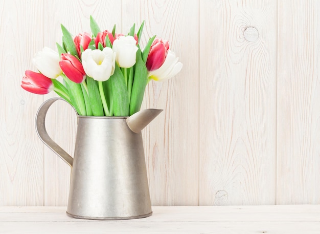 Kleurrijk tulpenboeket