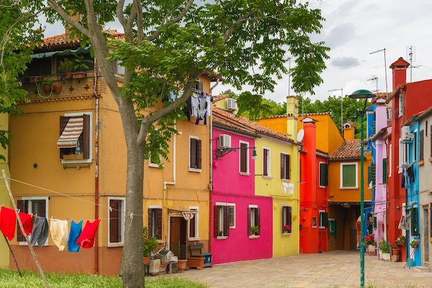 Kleurrijke huizen op de Burano Venetië Italië