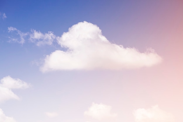 Kleurrijke lucht en wolken.