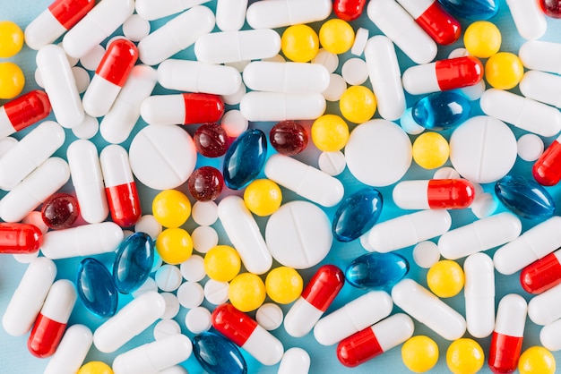 Foto kleurrijke pillen