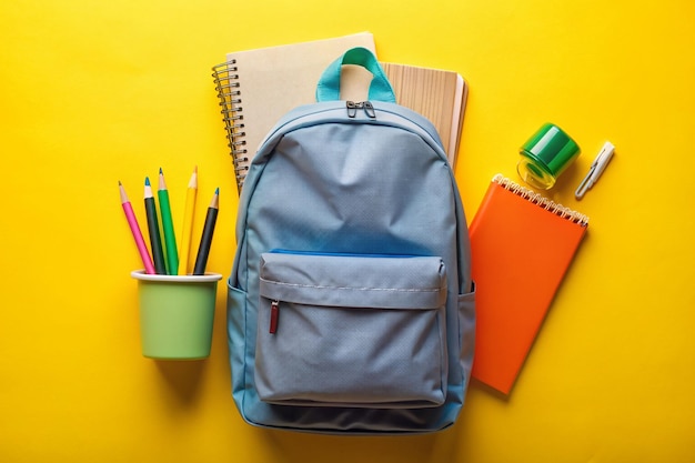 Kleurrijke rugzak voor de school