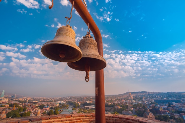 Klokken boven Tbilisi, Georgië