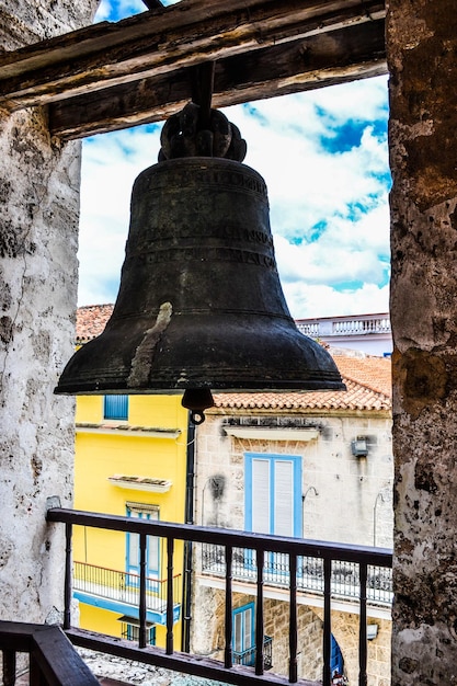 Klokkentoren in het centrum van Havana Cuba