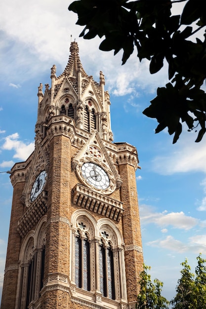 Klokkentoren van Rajabai in Mumbai