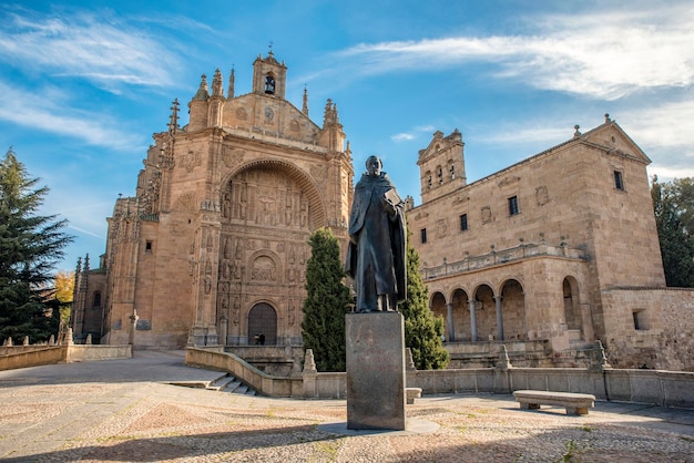 Klooster en kerk van san esteban salamanca spanje