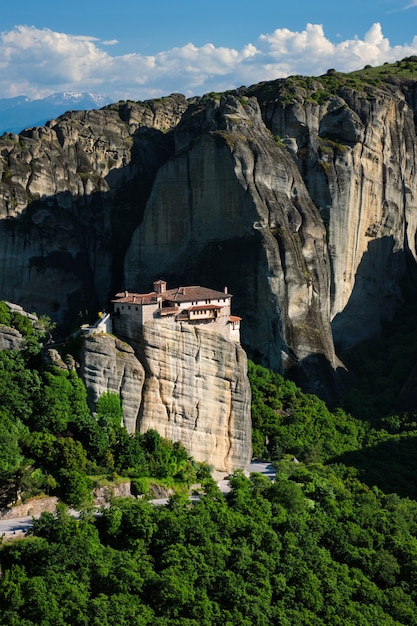 Klooster van rousanou in meteora in griekenland