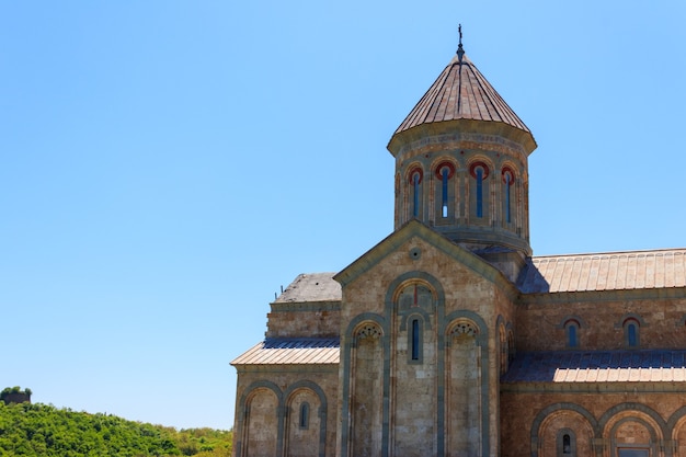 Klooster van St. Nino in Bodbe is een Georgisch-orthodox kloostercomplex en de zetel van de bisschoppen van Bodbe, op 2 km van de stad Sighnaghi, Kakheti, Georgië