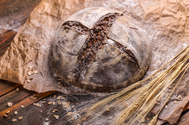 Knapperig roggebrood