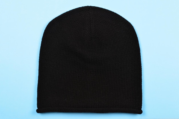 Foto caldo cappello invernale lavorato a maglia.