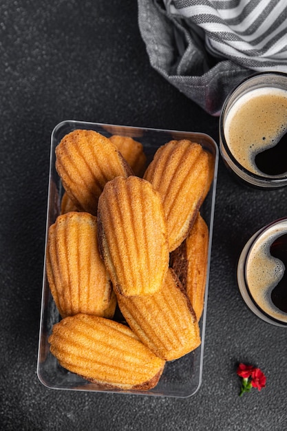 koekje koekjes Madeleine zoet Frans dessert maaltijd eten snack op tafel kopie ruimte eten